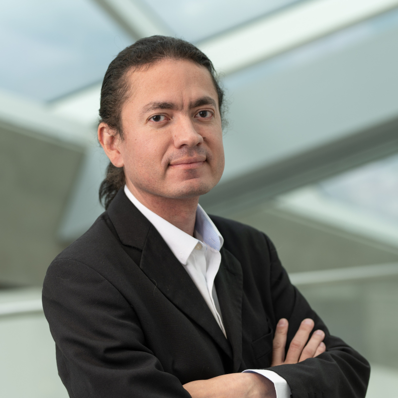 fabio dias Managing Partner at Stalwart Holdings, Senior Lecturer at University of Surrey